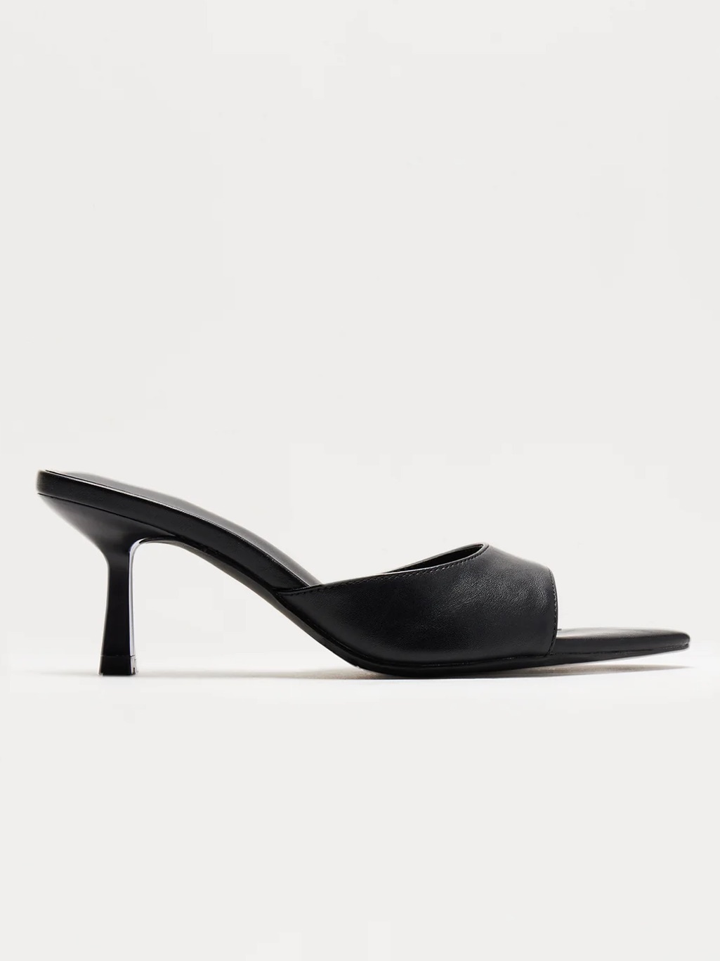 Black Leather Open-Toe Kitten Heel Mule